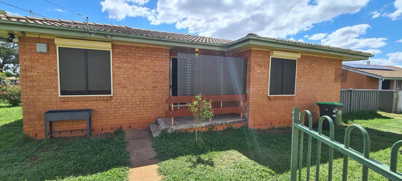 Villa Kubo House Dubbo Exterior foto